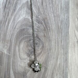 New Women’s Designer Clover Necklace Bamboo Sparkly Silver Color Necklace Cute